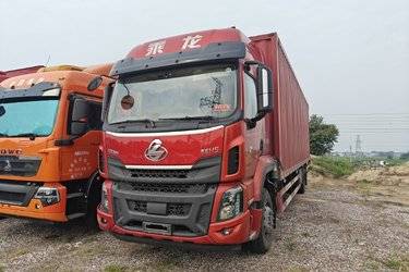二手东风柳汽 乘龙H5 240马力 4X2 9.7米厢式载货车(国六) 单桥 玉柴二手载货车 黄牌图片