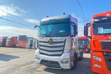 二手福田 欧曼EST 6系重卡 基本版 580马力 6X4 牵引车(国六) 双驱 福田康明斯二手牵引车 黄牌图片