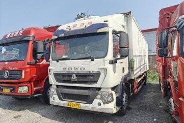 二手中国重汽 HOWO TX 250马力 4X2 9.6米厢式载货车(国六)(10挡)(国六) 单桥 曼二手载货车 黄牌图片
