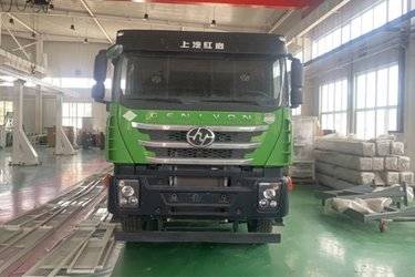 二手上汽红岩 杰狮C6 440马力 8X4 5.6米LNG自卸车(国六) 前四后八 上柴二手自卸车 黄牌图片