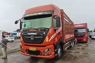 二手东风商用车 天锦KR PLUS 290马力 4X2 6.8米仓栅式载货车(国六) 单桥 东风康明斯二手载货车 黄牌图片