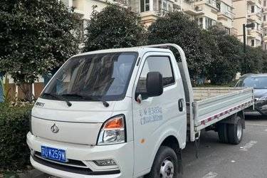 二手长安跨越者D5 PLUS 豪华型 1.6L 122马力 汽油 3.75米单排栏板小卡(国六) 单桥 东安二手载货车 蓝牌图片