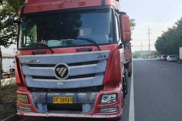 二手福田 欧曼GTL 9系重卡 460马力 6X4牵引车(国四) 双驱 康明斯二手牵引车 黄牌图片