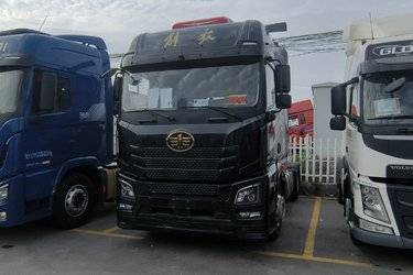 二手青岛解放 JH6重卡 领航版2.0 500马力 4X2 AMT自动挡牵引车(国六)(带液缓)(速比2.867)(国六) 单桥 锡柴二手牵引车 黄牌