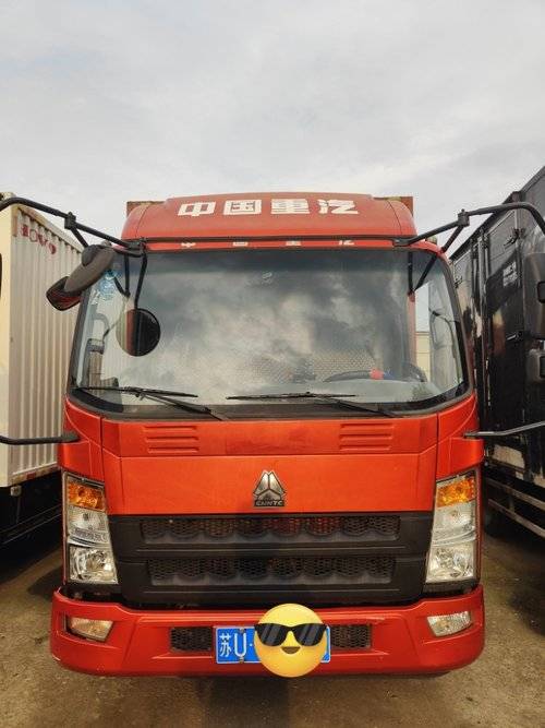 重汽HOWO轻卡 130马力 载货车