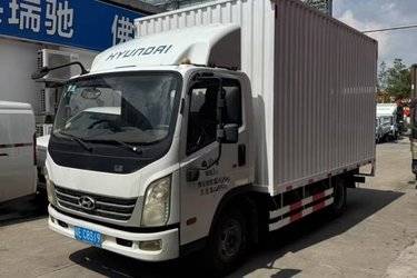 二手现代商用车 泓图500 130马力 4.165米单排厢式轻卡(国五) 单桥 玉柴二手载货车 蓝牌图片