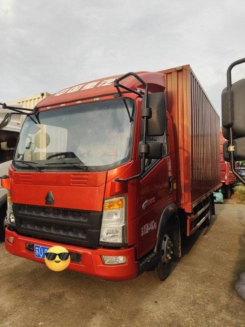 重汽HOWO轻卡 130马力 载货车