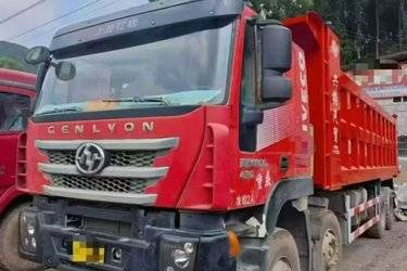 二手上汽红岩 杰狮C500重卡 430马力 8X4 8米自卸车(国五) 前四后八 上菲红二手自卸车 黄牌