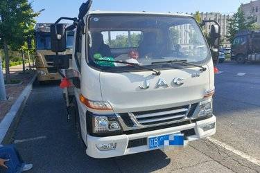 二手江淮 骏铃V5 150马力 4.18米单排栏板轻卡(国六) 单桥 锡柴二手载货车 黄牌图片