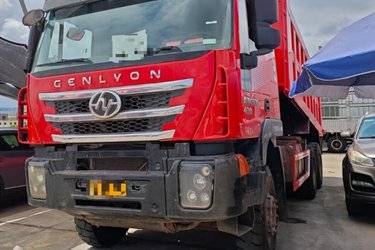 二手上汽红岩 杰狮重卡 430马力 6X4 6米自卸车(国五) 后八轮 上菲红二手自卸车 黄牌