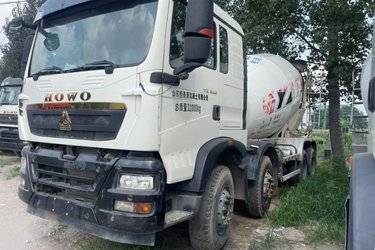 二手中国重汽 HOWO TX 340马力 8X4 7.5方混凝土搅拌车(国五) 前四后八 潍柴二手搅拌车