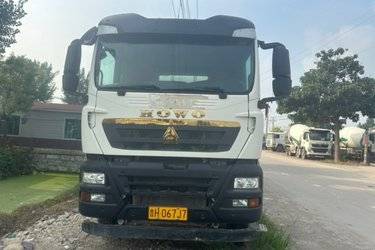 二手中国重汽 HOWO TX 350马力 8X4 7.99方混凝土搅拌车(国六) 前四后八 潍柴二手搅拌车