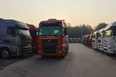 二手中国重汽 汕德卡SITRAK C7H重卡 570马力 6X4 AMT自动挡牵引车(国六)(速比2.85)(国六) 双驱 曼二手牵引车 黄牌图片