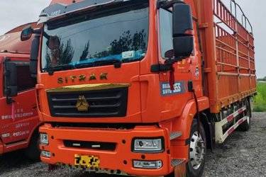 二手中国重汽 汕德卡SITRAK G5S重卡 豪华版 290马力 4X2 6.8米AMT自动档栏板载货车(国六) 单桥 曼二手载货车 黄牌