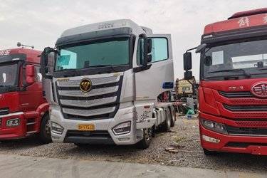 二手福田 欧曼EST 北方版 580马力 6X4 牵引车(速比4.111)(液缓)(国六) 双驱 福田康明斯二手牵引车 黄牌图片
