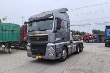 二手重汽汕德卡 SITRAK G7S 奢华版 13L柴油 570马力 6X4 采埃孚12档 AMT自动档 牵引车(国六) 双驱 曼二手牵引车 黄牌图片