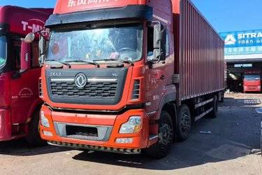 二手东风商用车 天龙VL重卡 245马力 6X2 9.6米厢式载货车(国五) 前四后四 东风康明斯二手载货车 黄牌