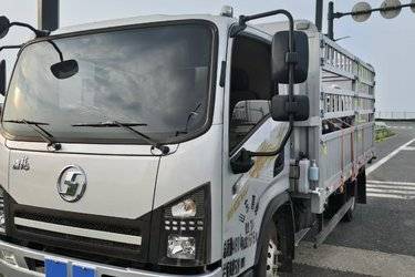 二手陕汽商用车 德龙G1 2.5L柴油 145马力 法士特5档 4.18米单排仓栅式轻卡(国六) 单桥 云内动力二手载货车 蓝牌图片