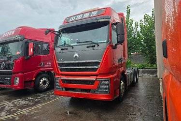 二手中国重汽 HOWO TH7重卡 540马力 6X4牵引车(国五) 双驱 曼二手牵引车 黄牌