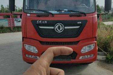 二手东风商用车 天锦KR 舒适版 240马力 4X2 6.8米厢式载货车(国六) 单桥 东风股份二手载货车 黄牌