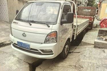 二手长安跨越者D5 PLUS 豪华型 2.0L 122马力 CNG 3.95米单排栏板小卡(国六) 单桥 五菱柳机二手载货车 蓝牌