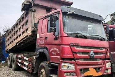 二手中国重汽 HOWO重卡 440马力 6X4 6.8米自卸车(国五) 后八轮 潍柴二手自卸车 黄牌