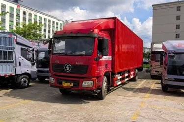 二手陕汽重卡 德龙L3000 轻量化版 240马力 4X2 9.8米厢式载货车(后桥8.7T)(国六) 单桥 玉柴二手载货车 黄牌图片