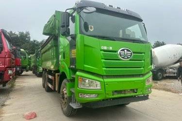二手一汽解放 J6P重卡 390马力 6X4 5.6米自卸车(国五) 后八轮 锡柴二手自卸车 黄牌