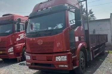 二手一汽解放 J6L中卡 240马力 6X2 6.8米栏板载货车(国五) 前四后四 大柴二手载货车 黄牌