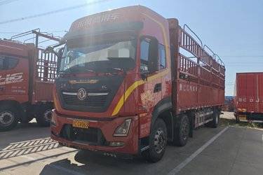 二手东风商用车 天龙KL 舒适版 300马力 6X2 9.6米仓栅式载货车(高顶)(国六) 前四后四 雷诺二手载货车 黄牌