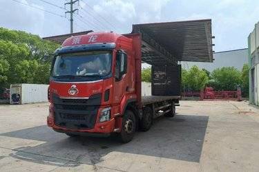 二手东风柳汽 乘龙H5中卡 260马力 6X2 9.7米翼开启厢式载货车(国六) 前四后四 玉柴二手载货车 黄牌图片