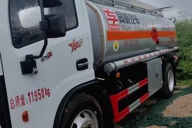 二手油罐车 东风多利卡 多利卡D6 165 5.2 4X2