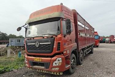 二手东风商用车 天龙重卡 292马力 6X2 9.6米仓栅式载货车(国五) 前四后四 雷诺二手载货车 黄牌