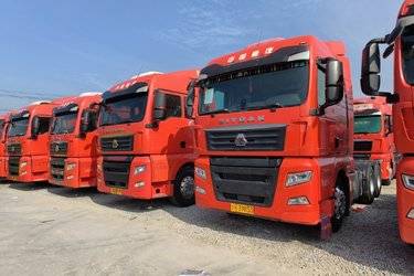 二手中国重汽 汕德卡SITRAK G7重卡 480马力 6X4牵引车(国五) 双驱 曼二手牵引车 黄牌