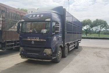 二手中国重汽 HOWO T5G重卡 310马力 8X4 9.52米仓栅式载货车(国五) 前四后八 曼二手载货车 黄牌
