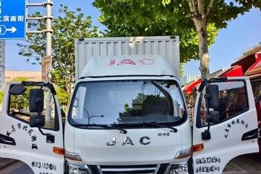 二手江淮 帅铃E中体 152马力 4.12米单排厢式轻卡(国五) 单桥 江淮锐捷特二手载货车 蓝牌