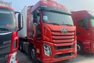 二手一汽解放 J6V 460马力 6X4牵引车(国六) 双驱 锡柴二手牵引车 黄牌图片
