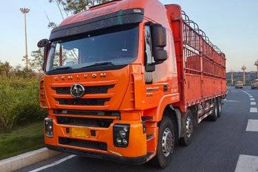 二手上汽红岩 杰狮C500重卡 350马力 8X4 9.55米仓栅式载货车(国五) 前四后八 上菲红二手载货车 黄牌