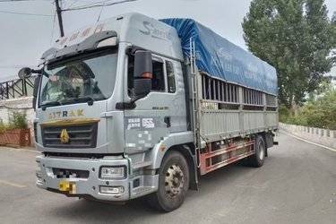二手中国重汽 汕德卡SITRAK G5S 豪华版 290马力 4X2 6.8米AMT自动档仓栅式载货车(国六) 单桥 曼二手载货车 黄牌