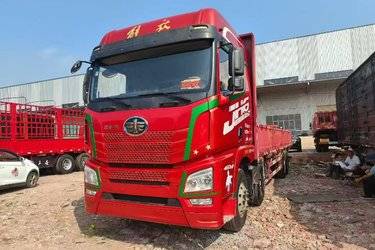 二手青岛解放 JH6重卡 460马力 8X4 9.5米栏板载货车(国五) 前四后八 锡柴二手载货车 黄牌
