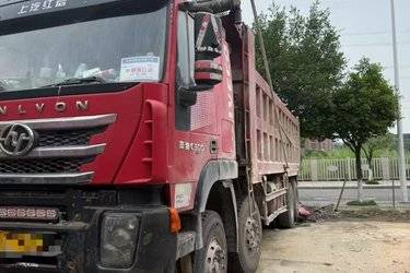 二手上汽红岩 杰狮C500重卡 430马力 8X4 8米自卸车(国五) 前四后八 上菲红二手自卸车 黄牌