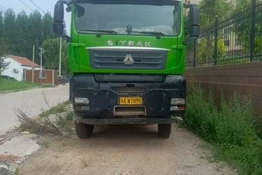 二手中国重汽 汕德卡SITRAK G7H重卡 540马力 8X4 8.4米自卸车(国五) 前四后八 大柴二手自卸车 黄牌