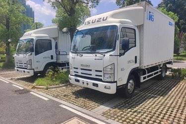 二手庆铃 五十铃KV600 130马力 4.25米单排厢式轻卡(国五) 单桥 庆铃五十铃二手载货车 黄牌图片