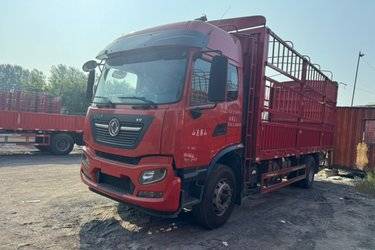 二手东风商用车 天锦KR 舒适版 245马力 4X2 6.8米仓栅式载货车(国六)(高顶三卧)(国六) 单桥 康明斯二手载货车 黄牌图片