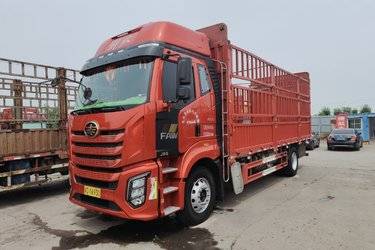 二手一汽解放 J6G 领航版 280马力 4X2 6.75米仓栅式载货车(国六) 单桥 大柴二手载货车 黄牌图片
