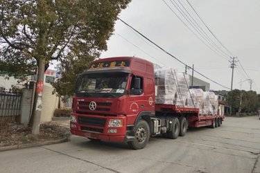 二手13.75米x3米 3轴 平板式半挂车