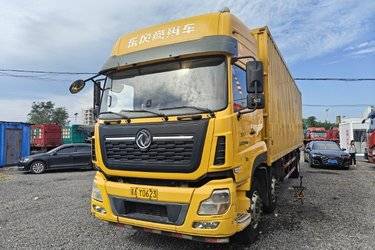 二手东风商用车 天龙VL重卡 245马力 6X2 9.6米厢式载货车(国五) 前四后四 雷诺二手载货车 黄牌