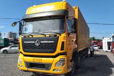 二手东风商用车 天龙VL重卡 245马力 6X2 9.6米厢式载货车(国五) 前四后四 雷诺二手载货车 黄牌