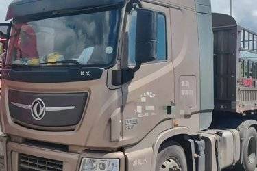 二手东风商用车 天龙旗舰KX 560马力 6X4牵引车(国五) 双驱 东风二手牵引车 黄牌