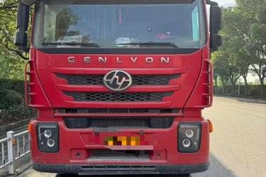 二手上汽红岩 杰狮M500重卡 标载版 430马力 6X4牵引车(国五) 双驱 菲亚特二手牵引车 黄牌图片